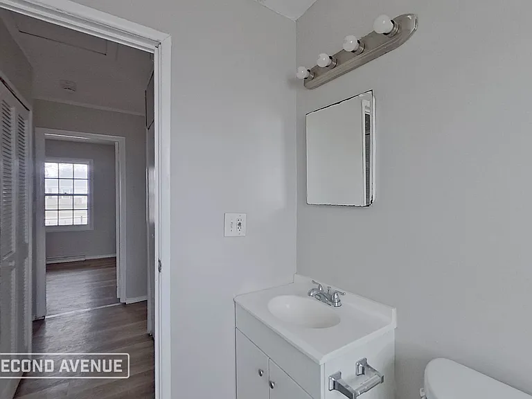 689 Lucille Dr — Photo 20