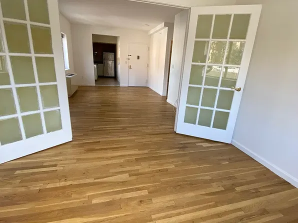 10124 Queens Blvd APT 2e, Forest Hills, NY 11375