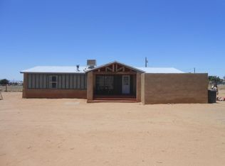 17 Meadow Lake Cir, Los Lunas, NM 87031