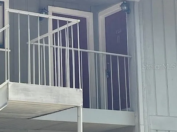 1923 NW 23rd Blvd APT 209, Gainesville, FL 32605
