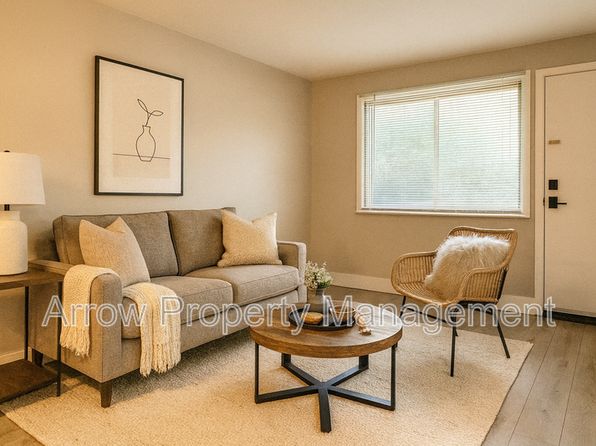 3629 N 60th St APT 13