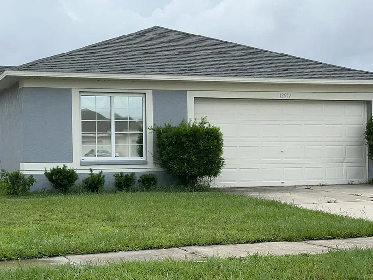 12927 Fieldmoor Ct — Photo 2