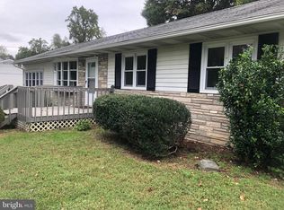 109 Riverside Rd, Edgewater, MD 21037