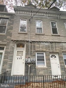 536 S 6th St, Reading, PA, 19602