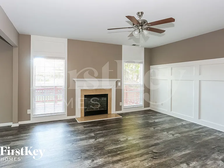 111 Vance Crescent Dr — Photo 4