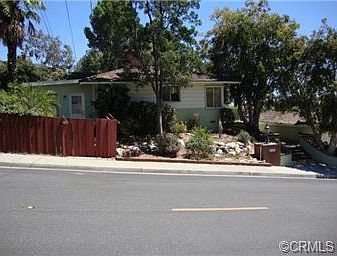 2nd image of 1200 Wilcox Ave