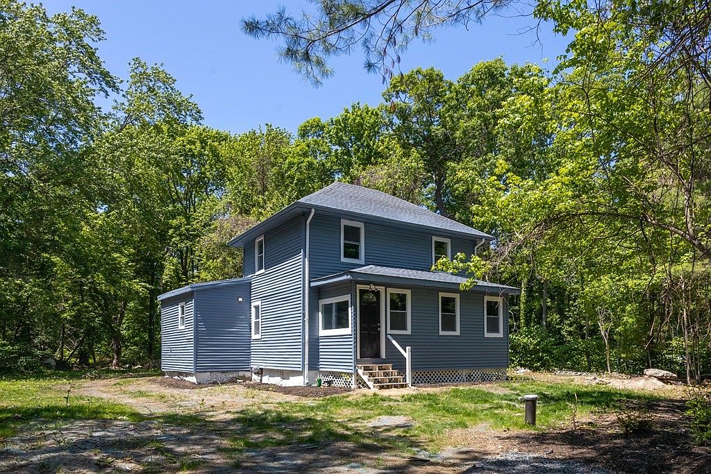 328 Anawan St, Rehoboth, MA 02769 Zillow