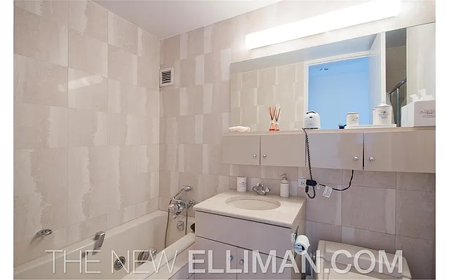 Rented by Douglas Elliman | media 28