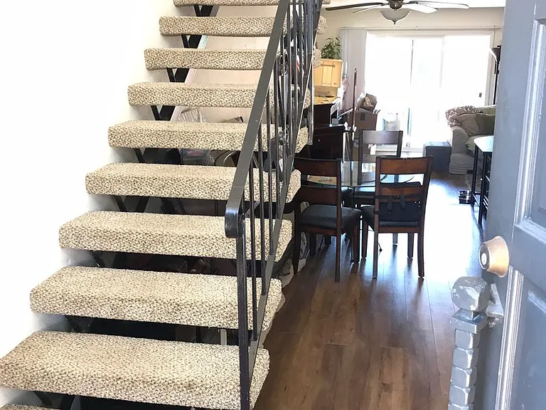 4213 Loma Riviera Ln — Photo 11