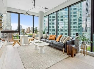 5 Court Sq W #11D, Long Island City, NY 11101