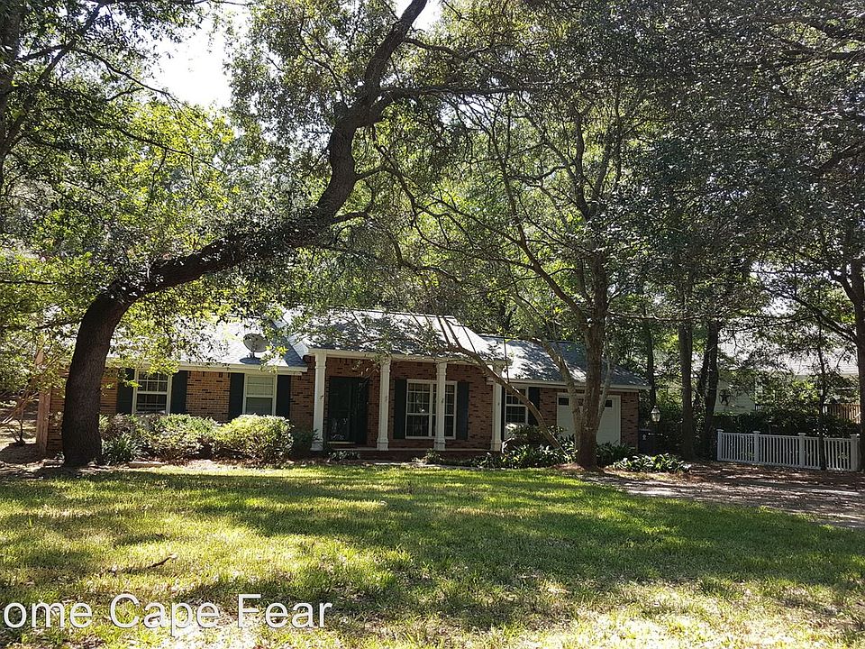 1st image of 315 Yaupon Dr