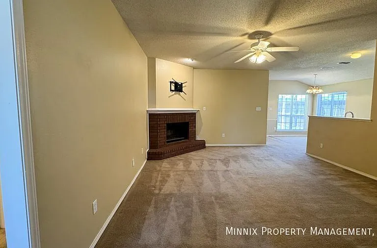 7514 Paris Ave — Photo 3