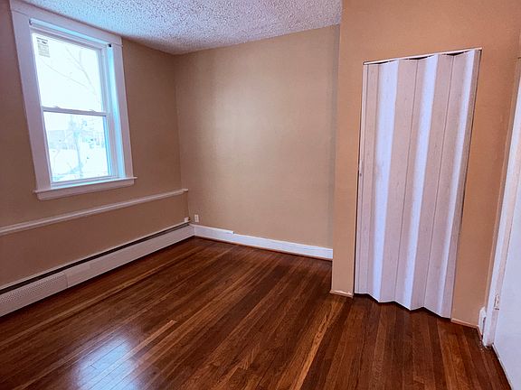 5th image of 37 Lenox Pl #1N
