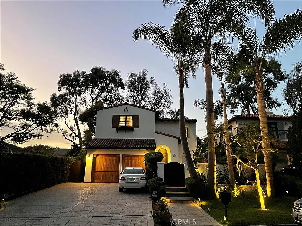Building Photo - 3133 Via La Selva