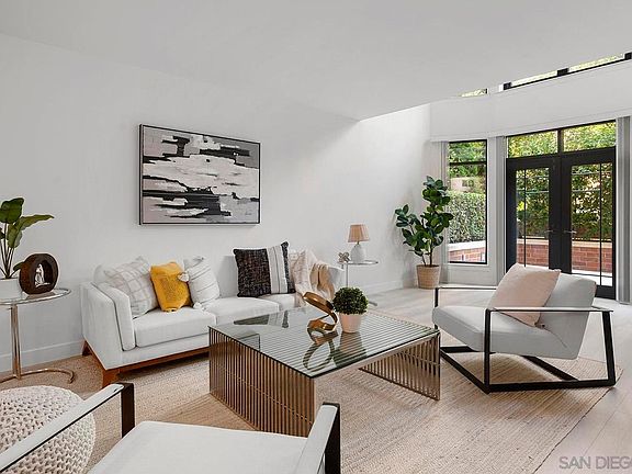 3rd image of 500 W Harbor Dr Unit 130