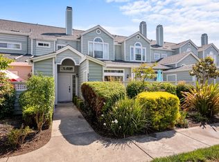 573 E Jasmine Cir, Santa Rosa, CA 95407