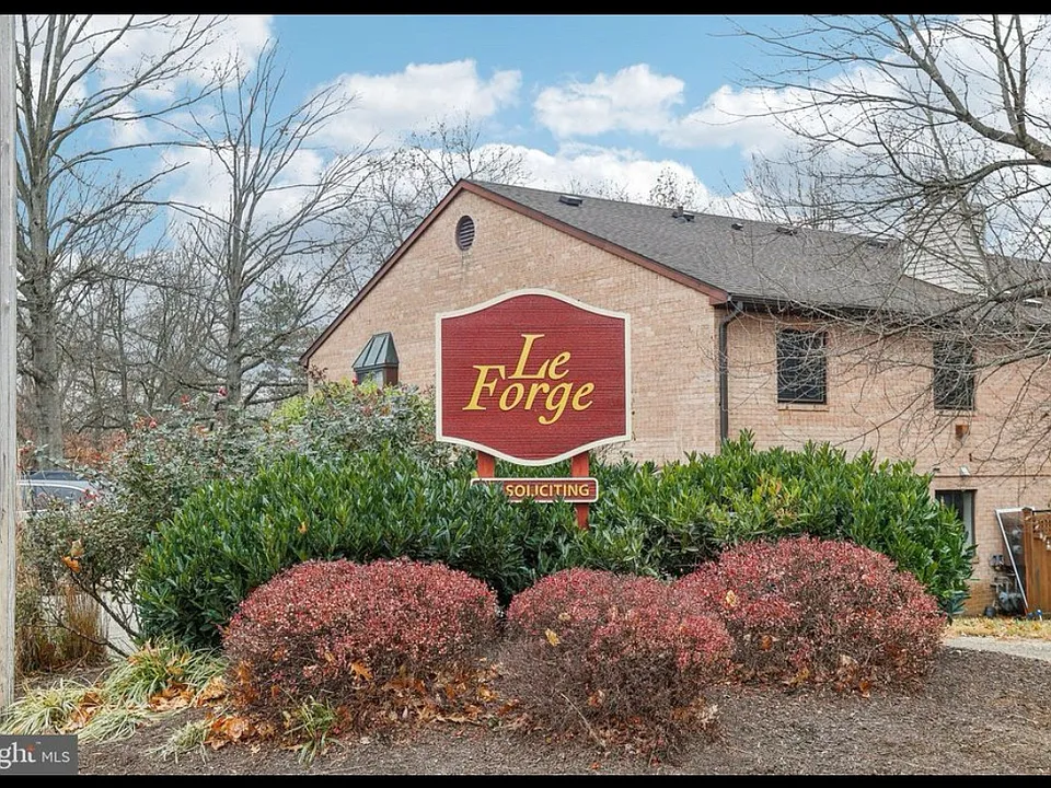 94 Le Forge Ct #94