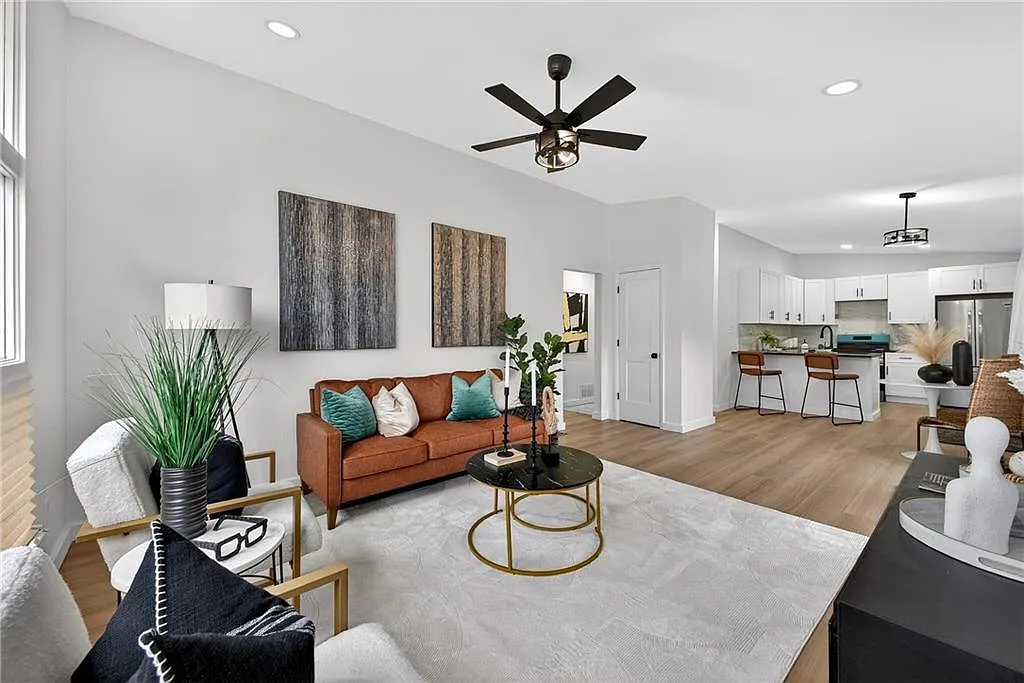3 bed, 2.0 bath, 1134 sqft, $2,750 — Photo 4