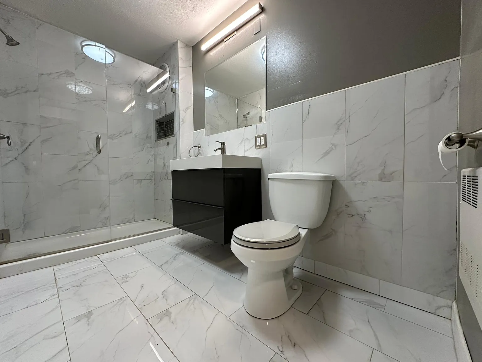 1 bed, 649 sqft, $1,600 — Photo 2