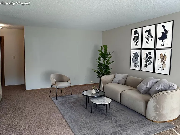 2928 N 51st St — Photo 9