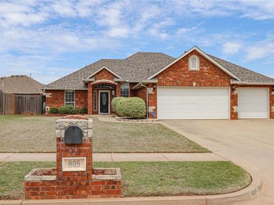 805 W Prairie Way, Mustang, OK, 73064