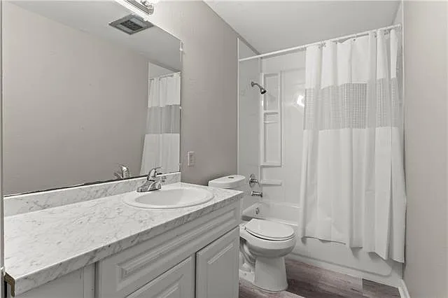 1609 Taylor St — Photo 6