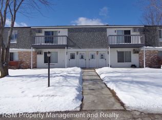 323 Humar St APT 2, West Bend, WI 53095