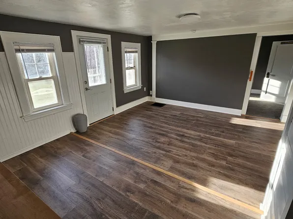 1300 Douglas Pike #3, Smithfield, RI 02917