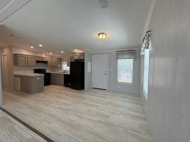12840 Seminole Blvd #62 — Photo 3