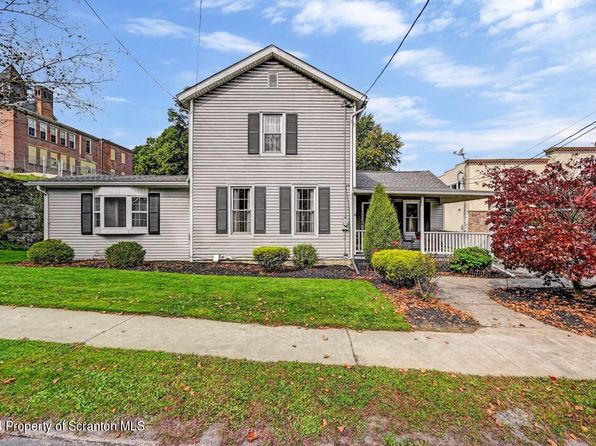 153 Bridge St, Tunkhannock, PA 18657