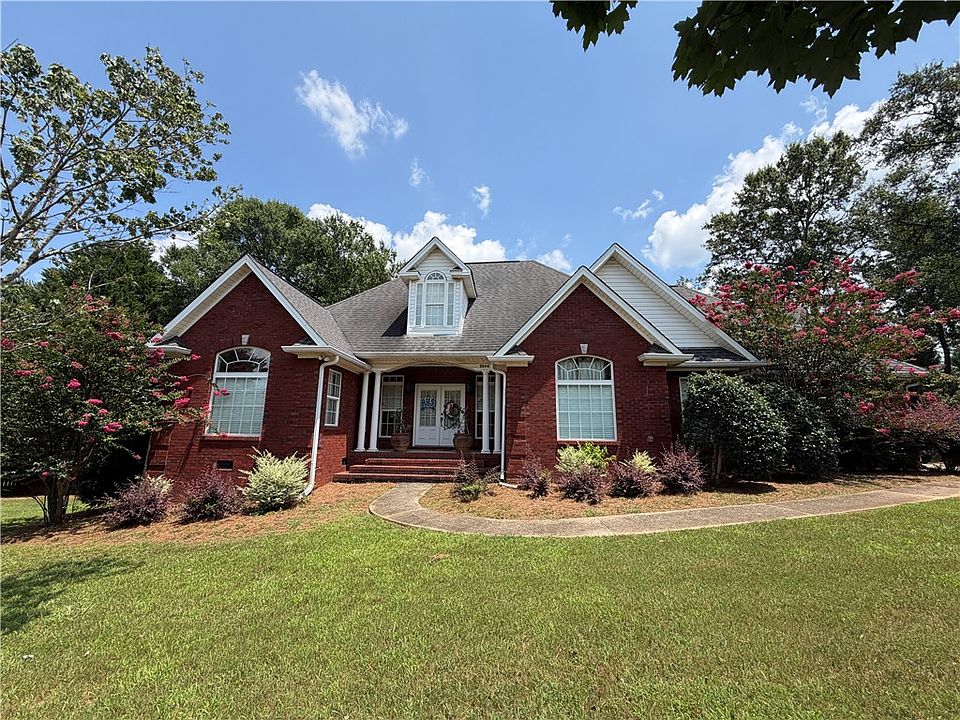 1st image of 2044 Watercrest Dr