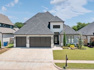 12631 S Granite Ave E, Bixby, OK 74008