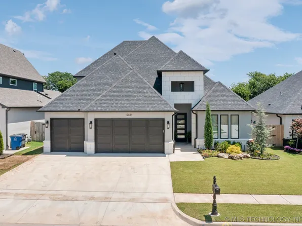 12631 S Granite Ave E, Bixby, OK 74008