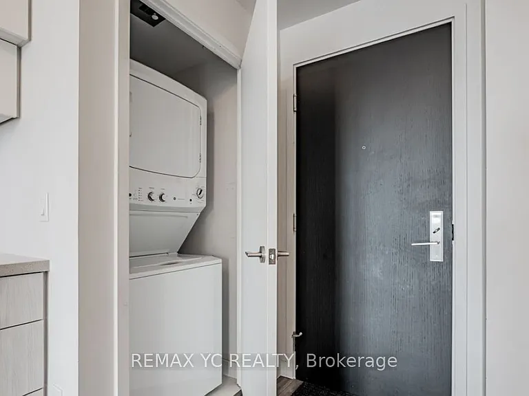 8 Eglinton Ave E #5309 — Photo 10