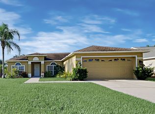 4230 Kingsfield Dr, Parrish, FL 34219