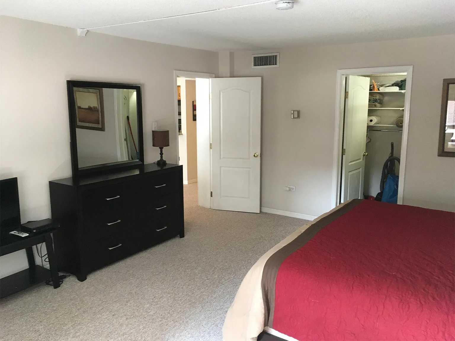 Brooks Towers Condo - 3A — Photo 3