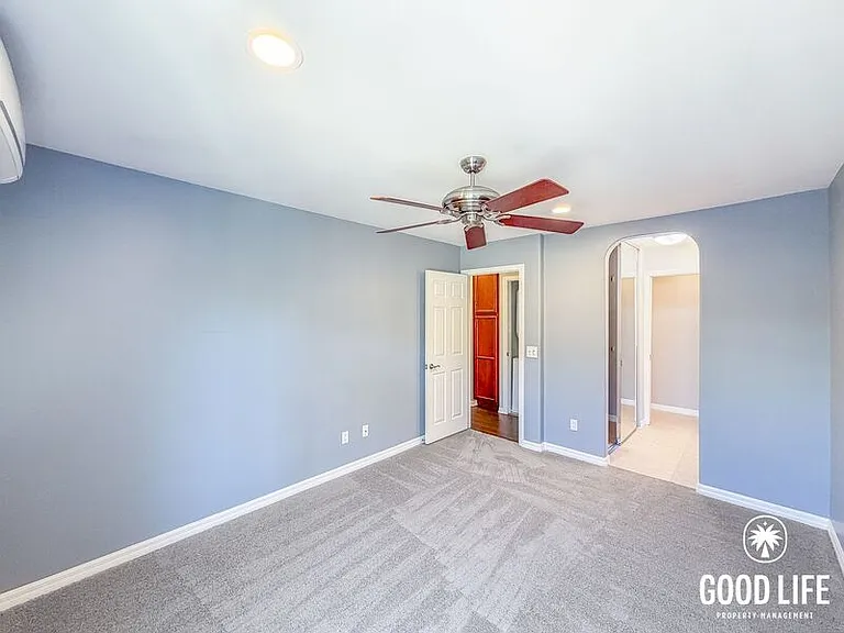 5252 Balboa Arms Dr #222 — Photo 12