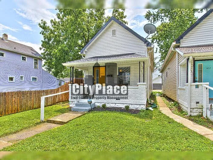 959 Lexington Ave