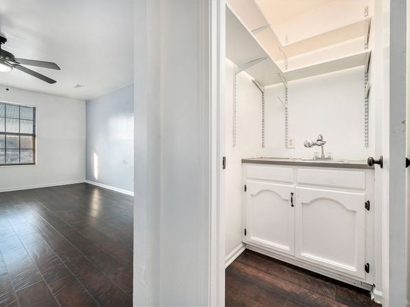 7109 Orchard Ct APT C