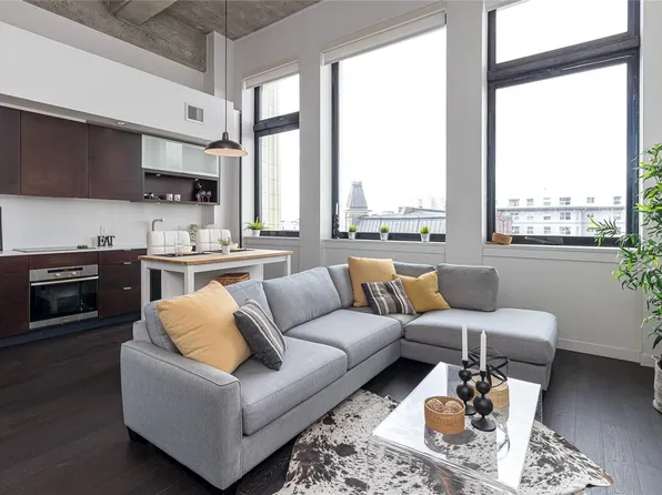 770 Fisgard St #312, Victoria, BC V8W 0B8