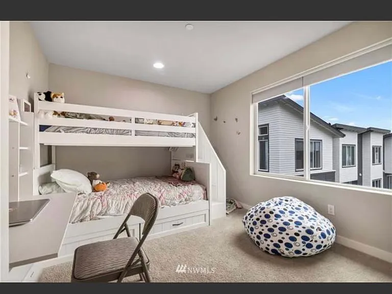 610 237th Pl SE #A — Photo 20
