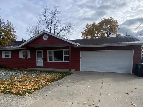 1020 North STREET, Lake Geneva, WI 53147