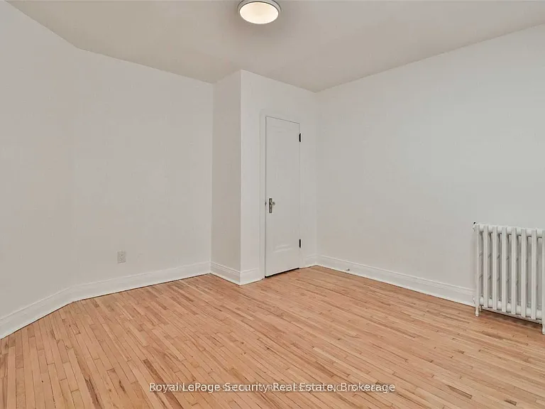 3317 Lake Shore Blvd W #2 — Photo 7