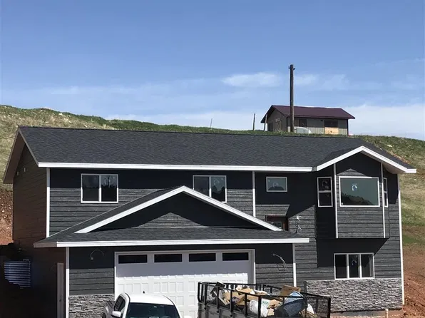 2639 Meadows Dr, Sturgis, SD 57785