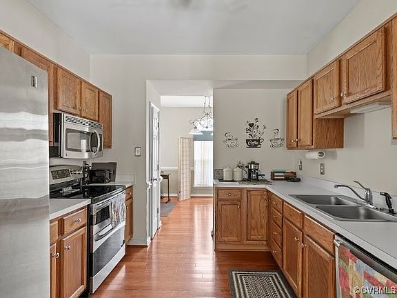 4th image of 11409 Friars Walk Ct