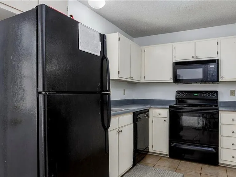1702 Brightside Dr #C — Photo 1