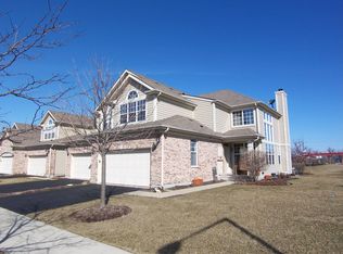 911 Havenshire Ct, Naperville, IL 60565