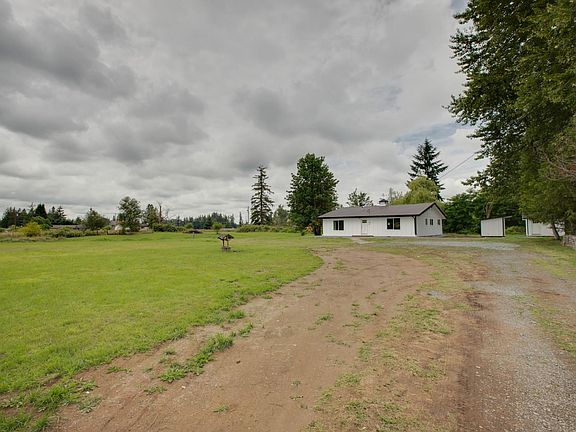 3rd image of 26206 110th Ave E