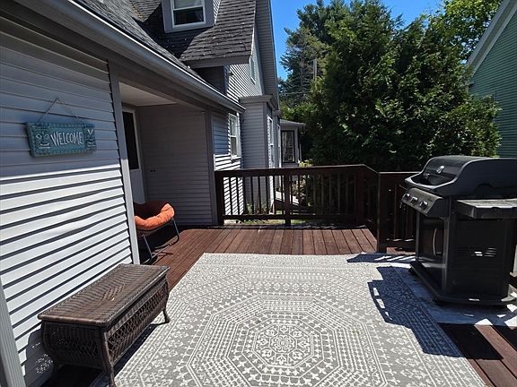 3rd image of 20 Spring St