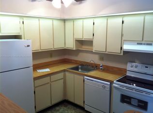 9704 S Belfort Cir #212, Fort Lauderdale, FL 33321